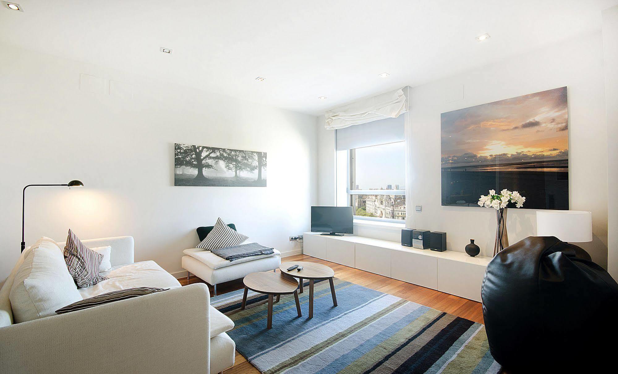 You Stylish Paseo De Gracia Apartment Barcelona