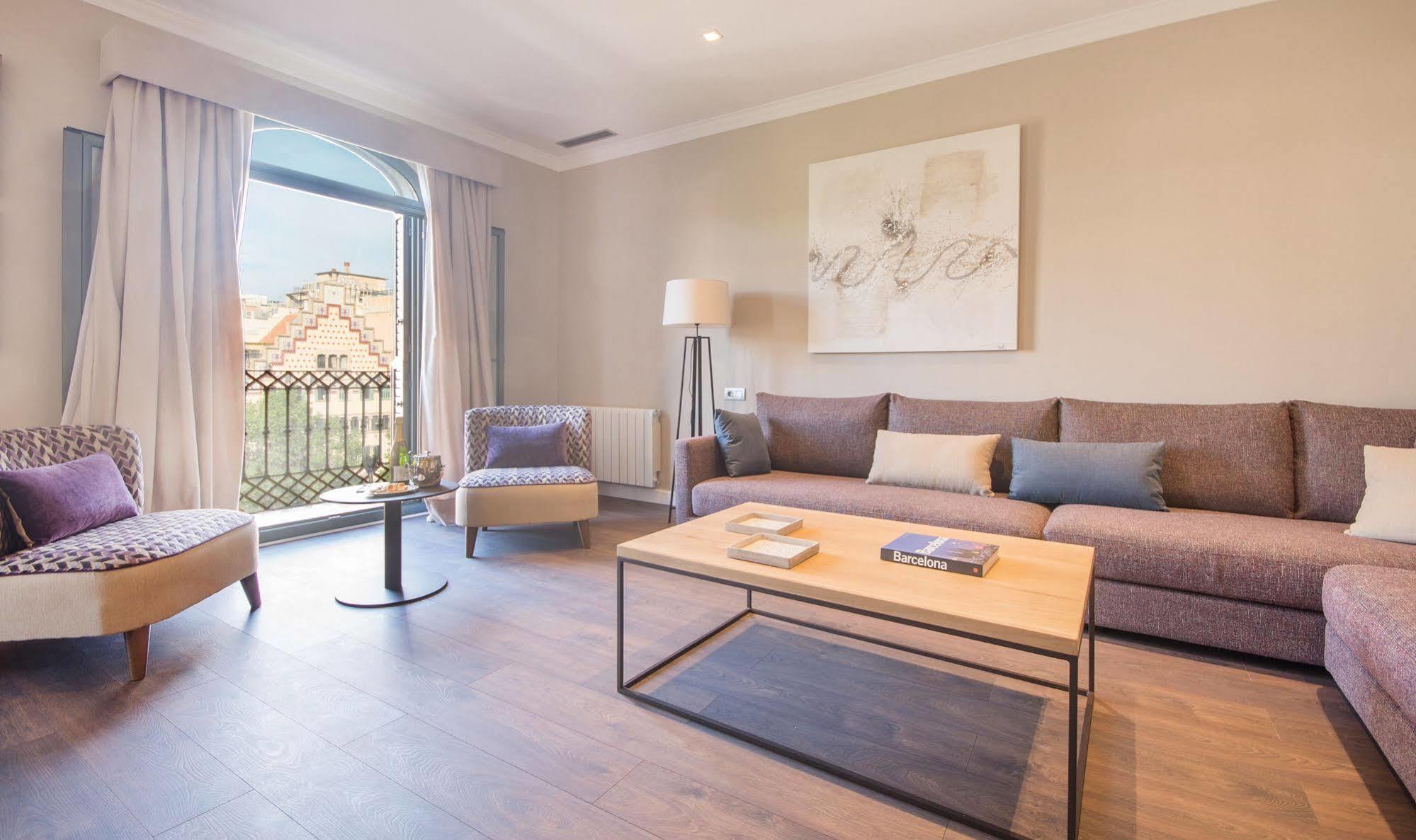 You Stylish Paseo De Gracia Apartment Barcelona