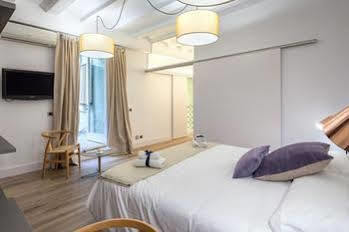 Habitat Born Apartamento *