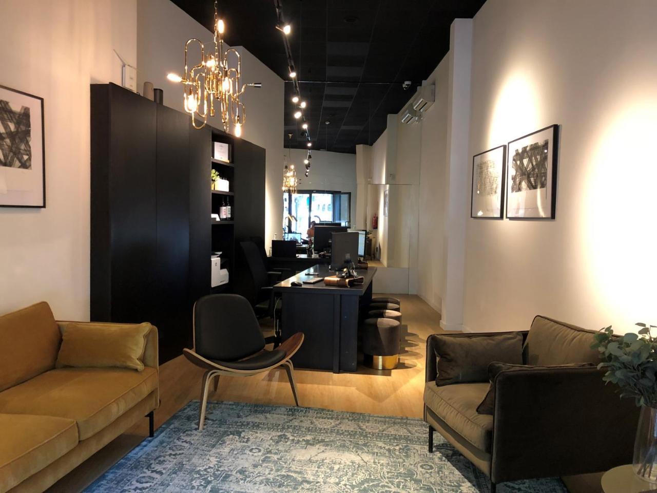 Vale Apartment