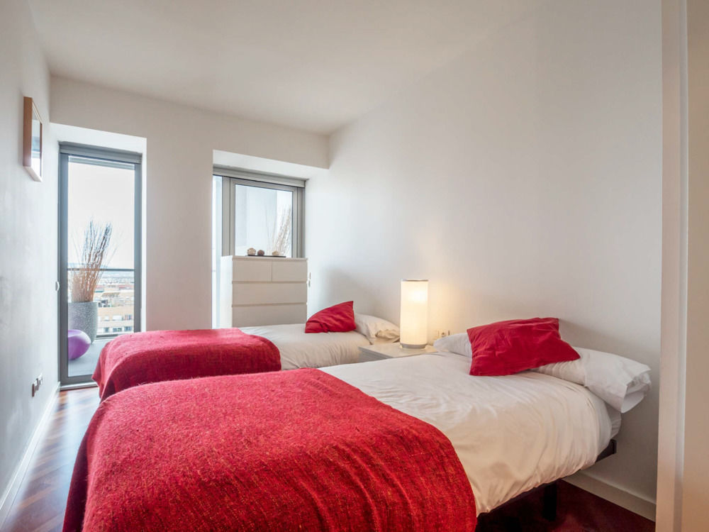 Rent Beach-diagonal Mar * Barcelona