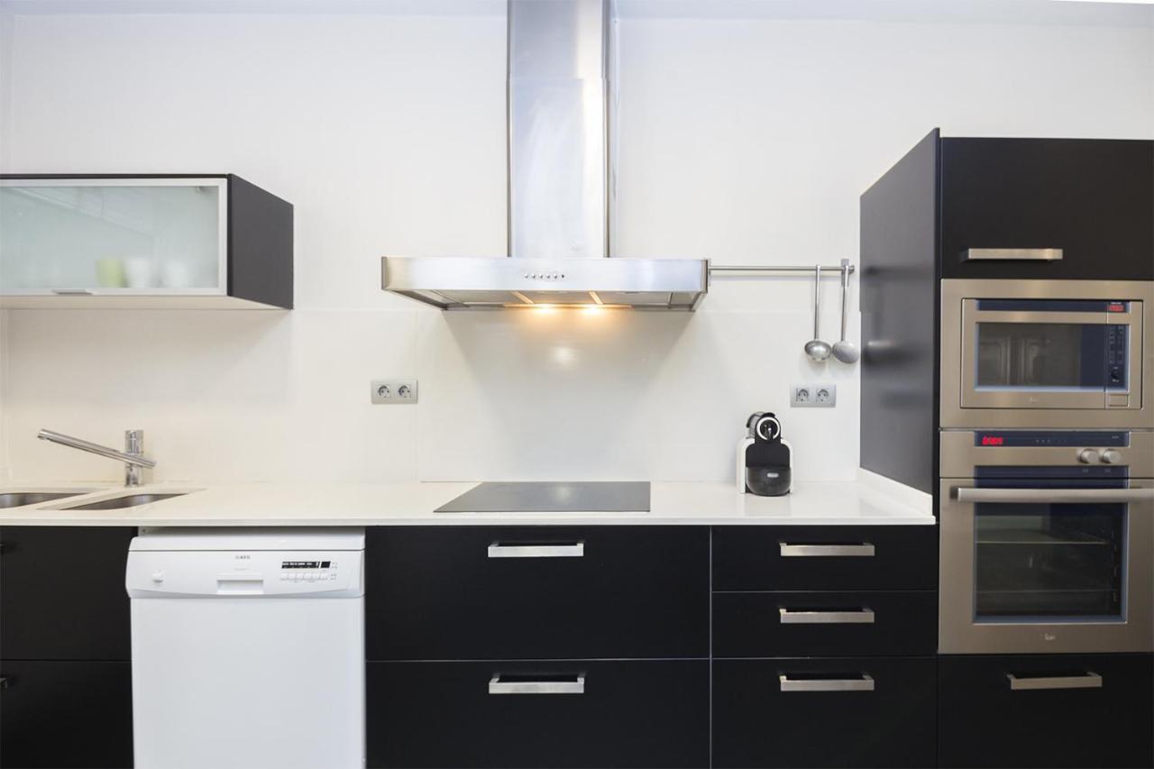 Key Sagrada Familia & Park Guell Apartment *