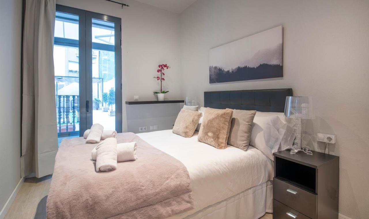 Stylish Diagonal Apartment