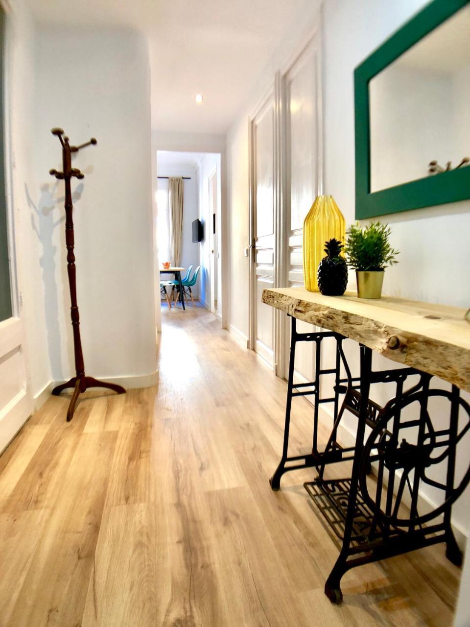 Apartamento Sagrada Familia Iv *