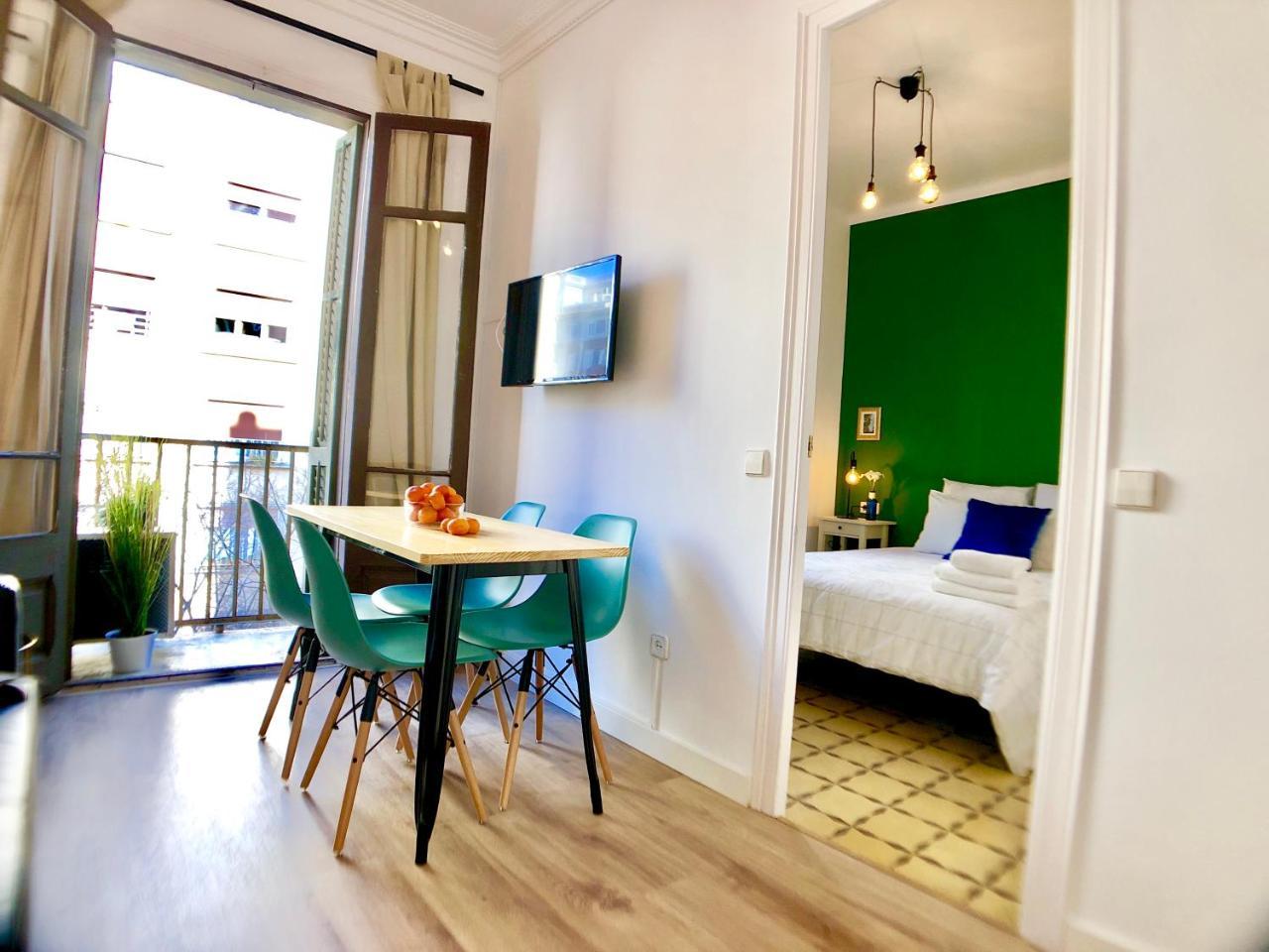 Sagrada Familia Iv Apartamento *