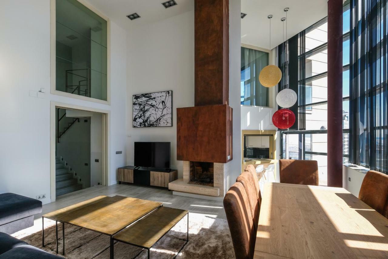 Rent Beach-diagonal Mar