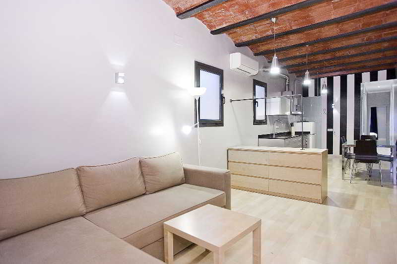 Apartamento Fira By Gaiarooms *