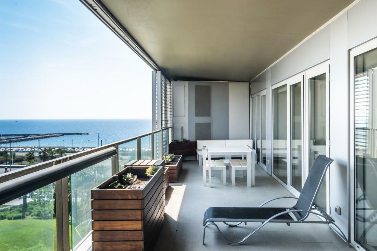 Rent Beach-diagonal Mar