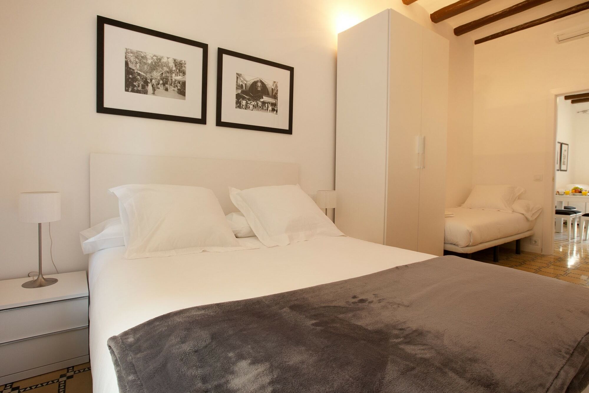 Barnapartments Basic Gracia Apartment *