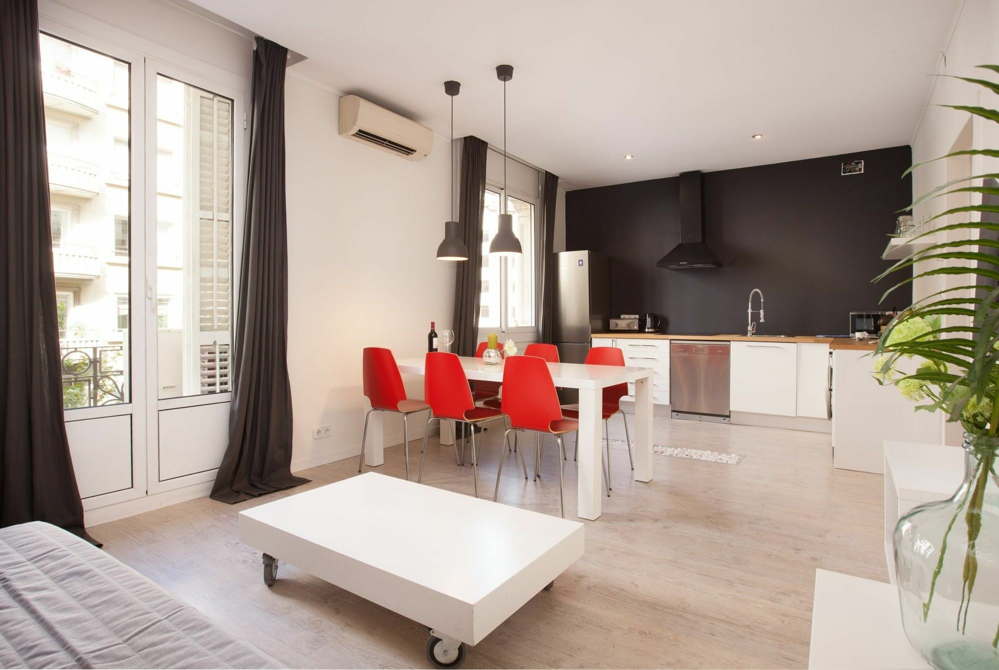 Rent Aparments Diagonal-aribau Apartamento Barcelona