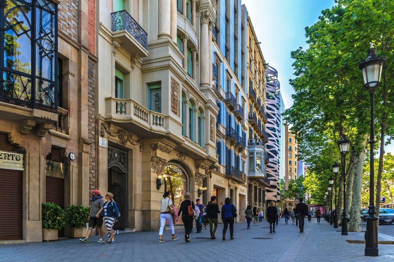 Habitat Eixample Balconies.