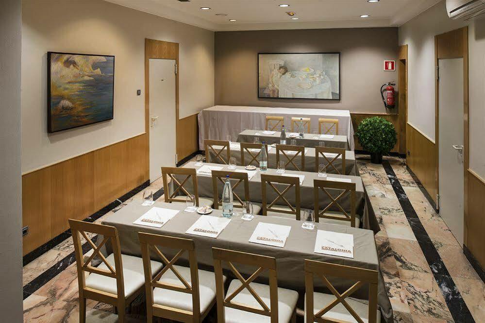 Hotel Catalonia Castellnou