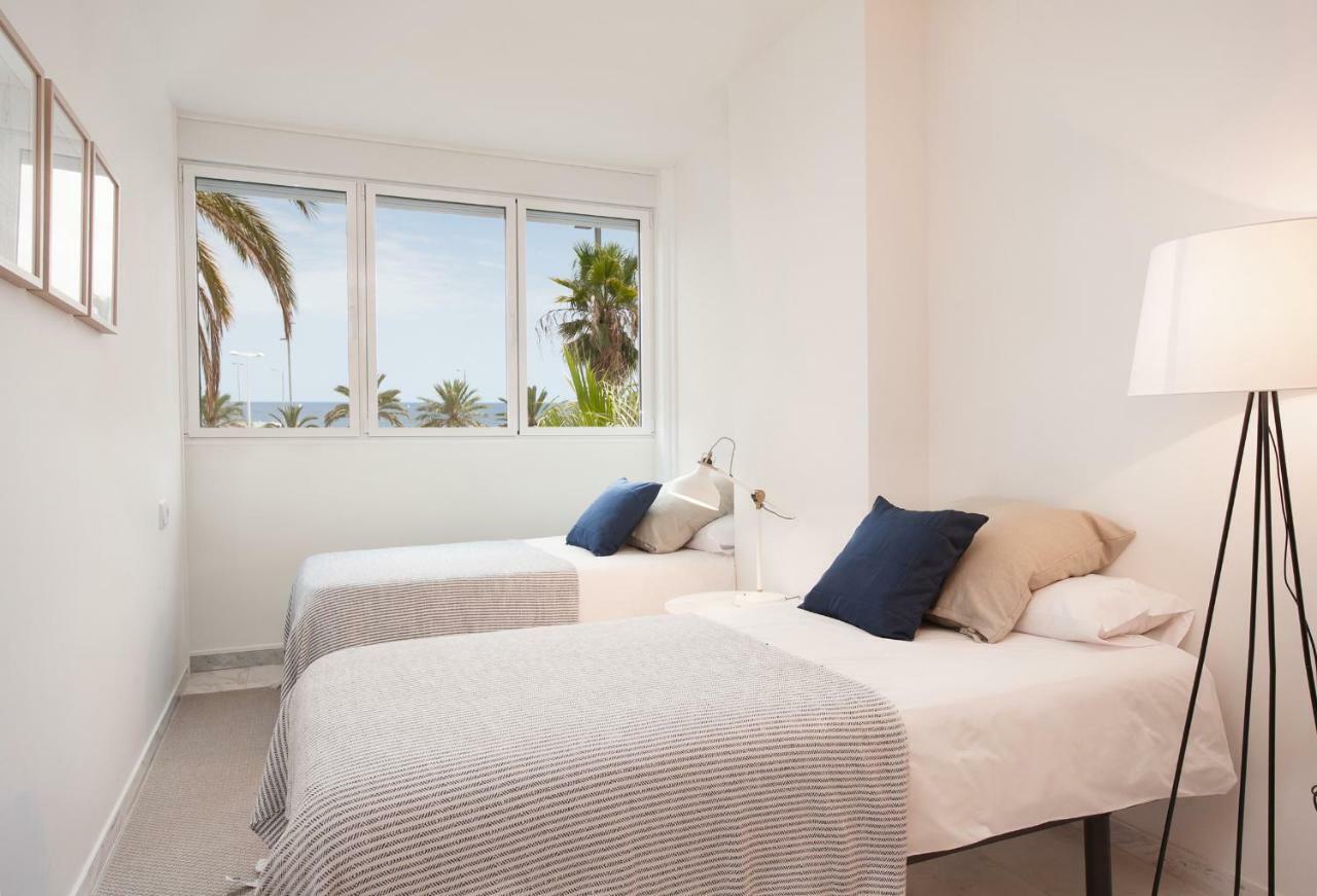 Rent Beach-diagonal Mar