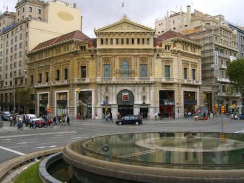 Plaza Universitat Apartamento