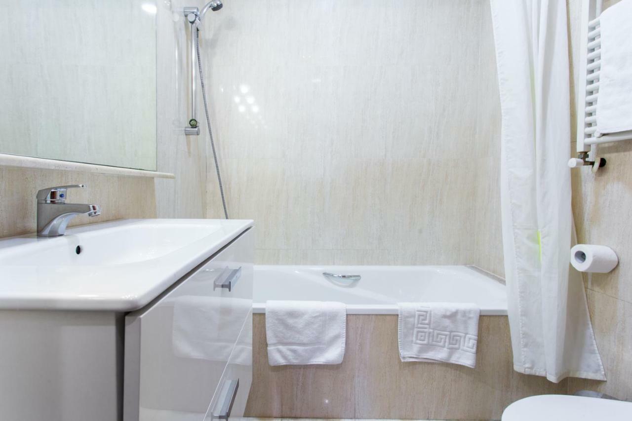 Apartment Friendly Rambla Flower Barcelona