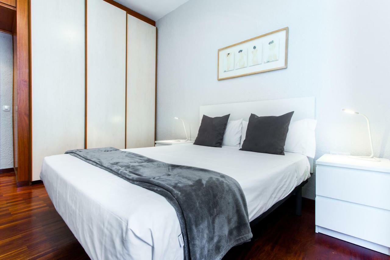 Friendly Rambla Flower Apartment Barcelona