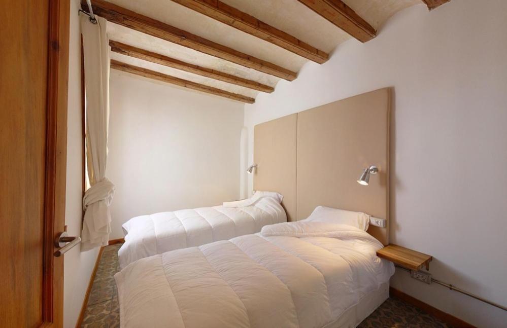 Visit-bcn Cosmopolitan Hotel