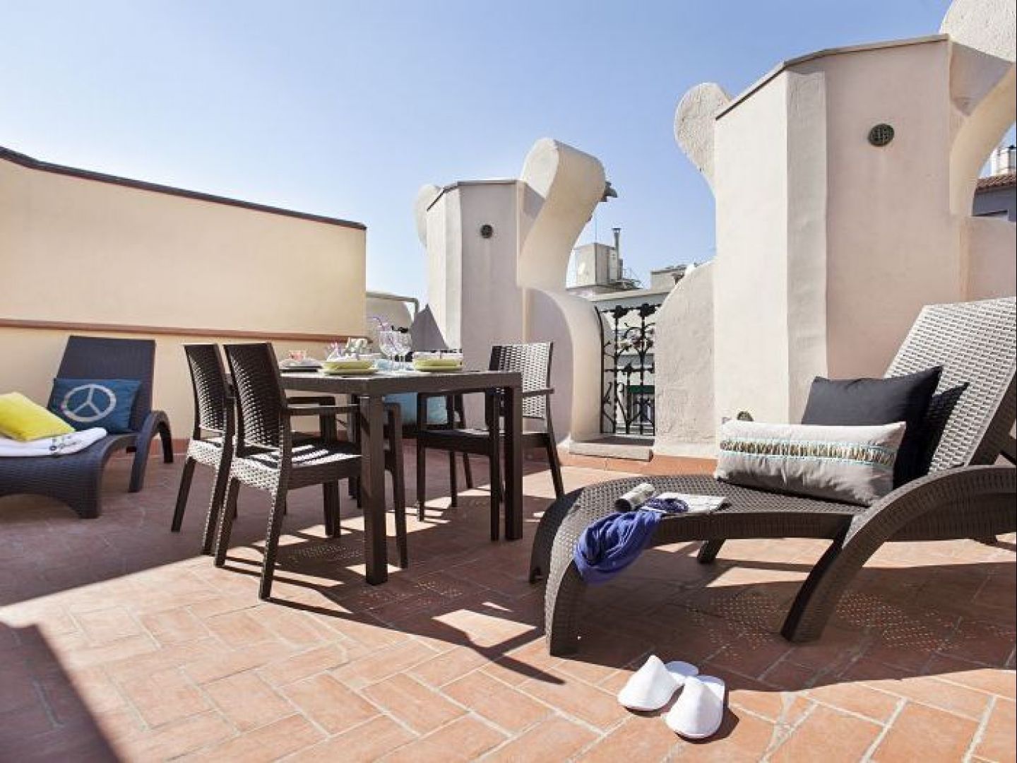 Rambla Attic Paris Apartamento *