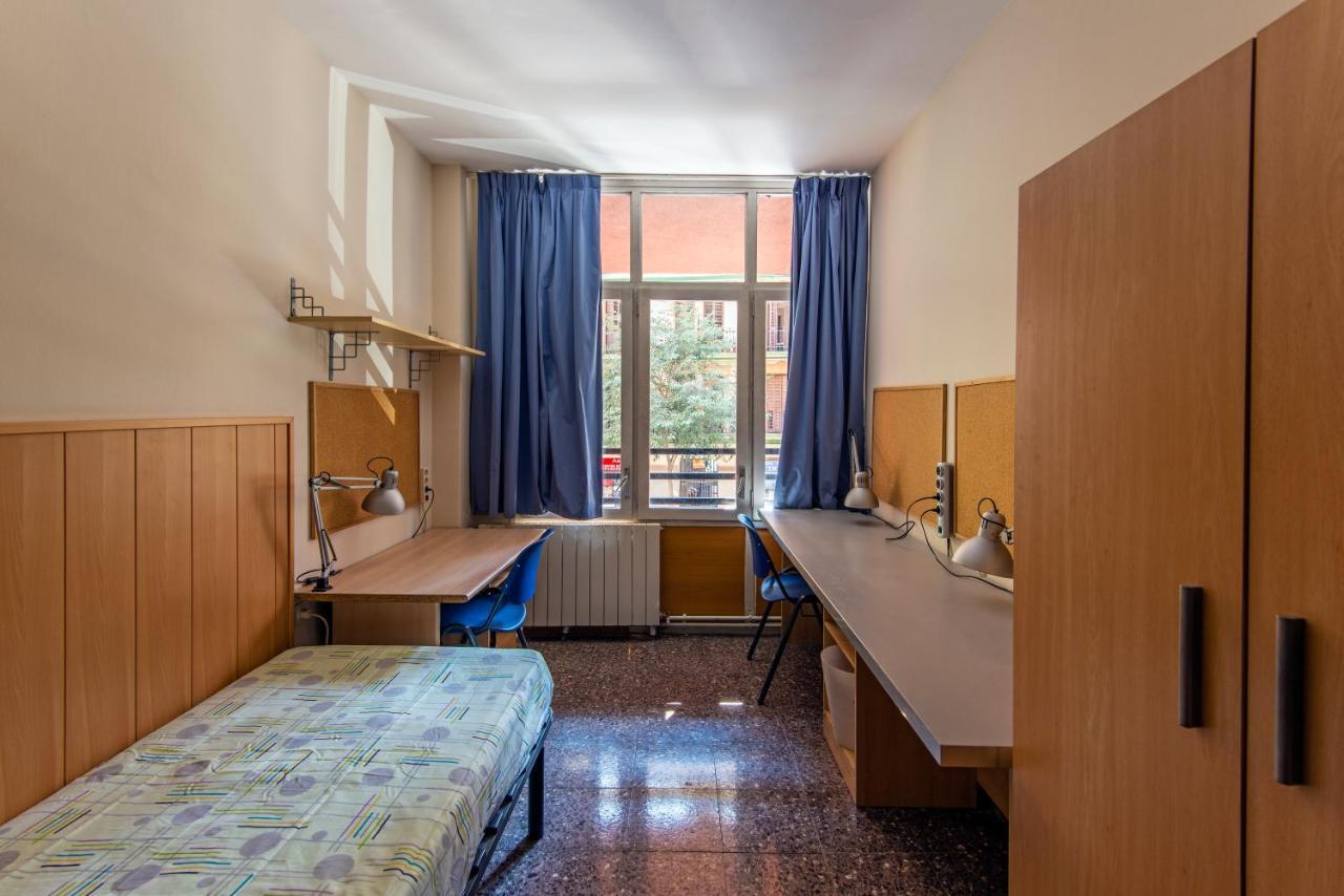 Residencia Sants *