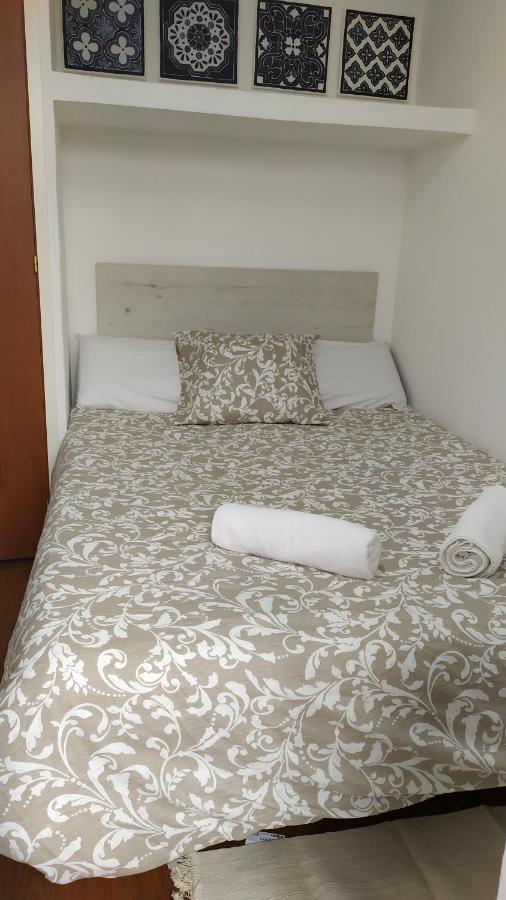 V Hostal 2* Barcelona