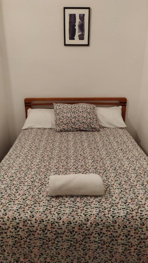 V Hostal Pensión