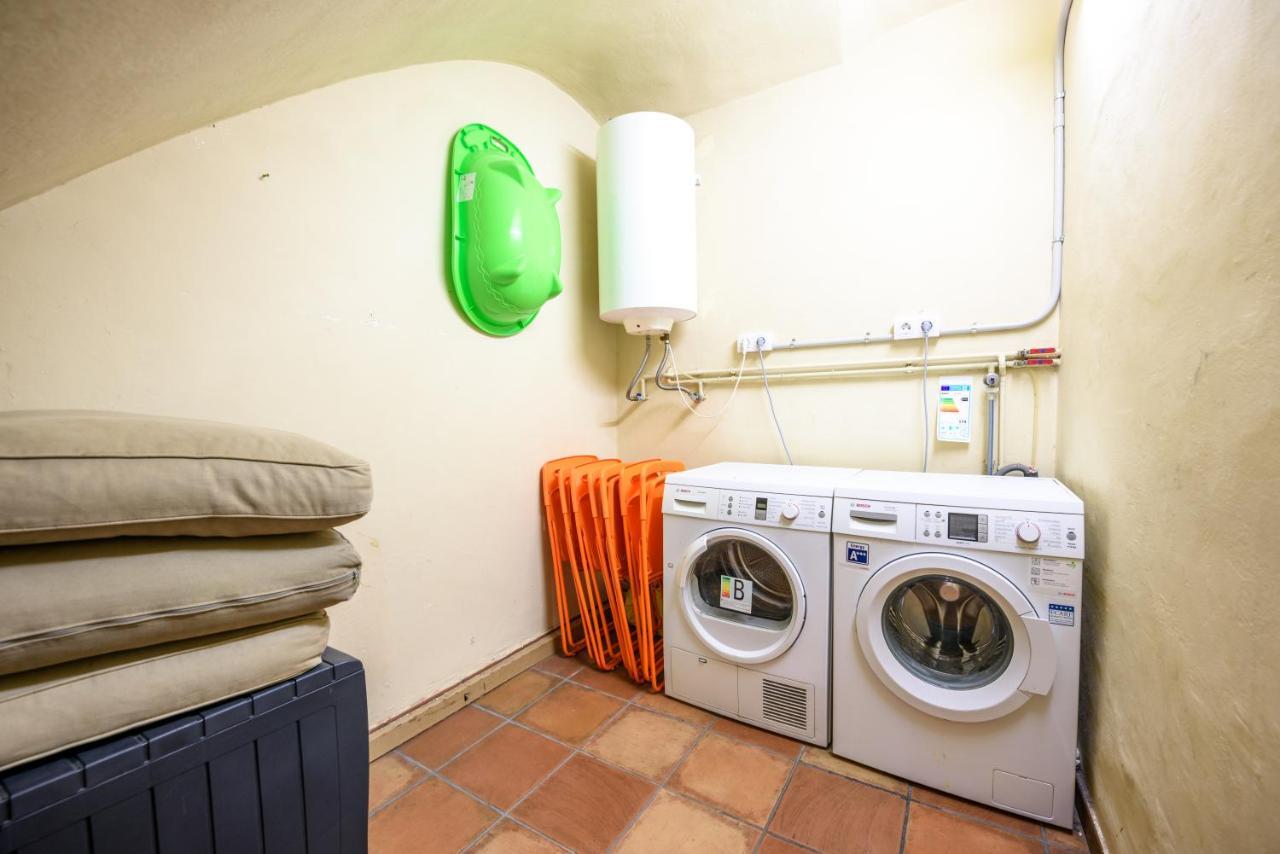 Ramblasrentals Chic&spacious Flat Pool Table 15m Ramblas - Parking - Wifi *