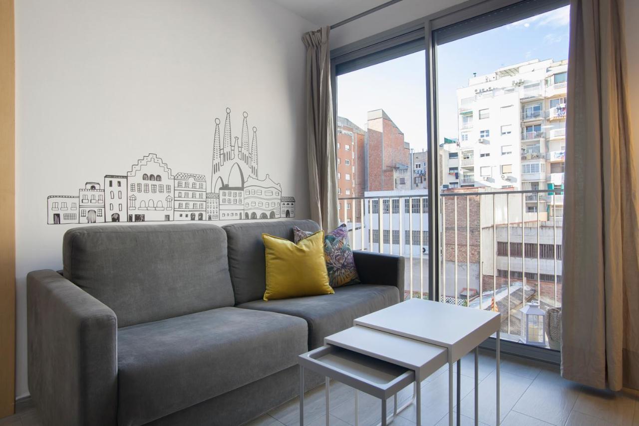 Bbarcelona Gaudi Flats