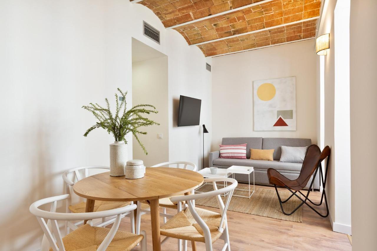 Diagonal By Olala Homes
