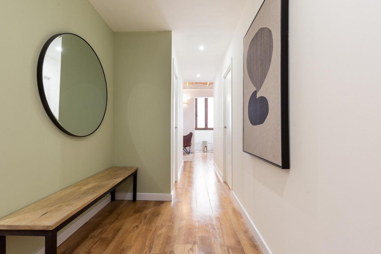 Diagonal By Olala Homes *