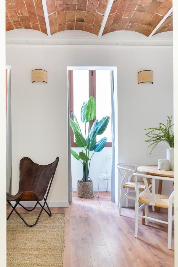 Diagonal By Olala Homes