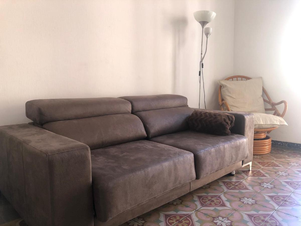 1 Casual Apartments