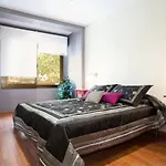 Gaudi Barcelonastuff Apartments