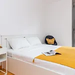 2Br - 2Bh Apartment Close To The Beach