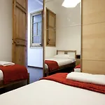 Central Apartment In Eixample