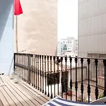 Luxury Barcelona Central City Cosy 3 Bedroom Apartment With Private Terrace