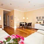 Apartment Eixample Esquerre Gran Via Balmes By Interhome