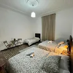 A&M Barcelona Hostal