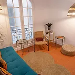 Key Vintage Poble Sec Apartment