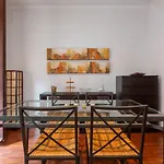 Aparteasy - Turo Park With Lovely Balcony