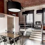 Barcelona Apartment Republica