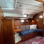 Beautiful And Comfortable Sailboat With Secure Parking Available