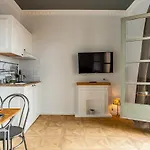 Casa Gracia Apartments