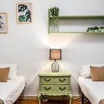 FridaysFlats, Arc de Triomf - Solar&Spacious