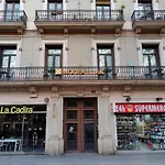 Hostal Live Barcelona