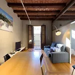 ApartEasy - Central Gracia Apartments