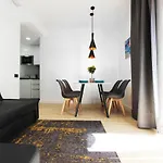 Nice Apartment In The Historical Center Of Barcelona