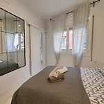 Family apartment close to Parc Güell