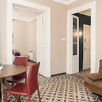 Design Rooms Near Rambla