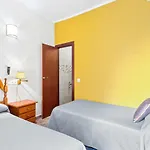 Hostal Santa Ana
