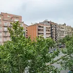 31Par1008 - Mediterranean Style Apartment